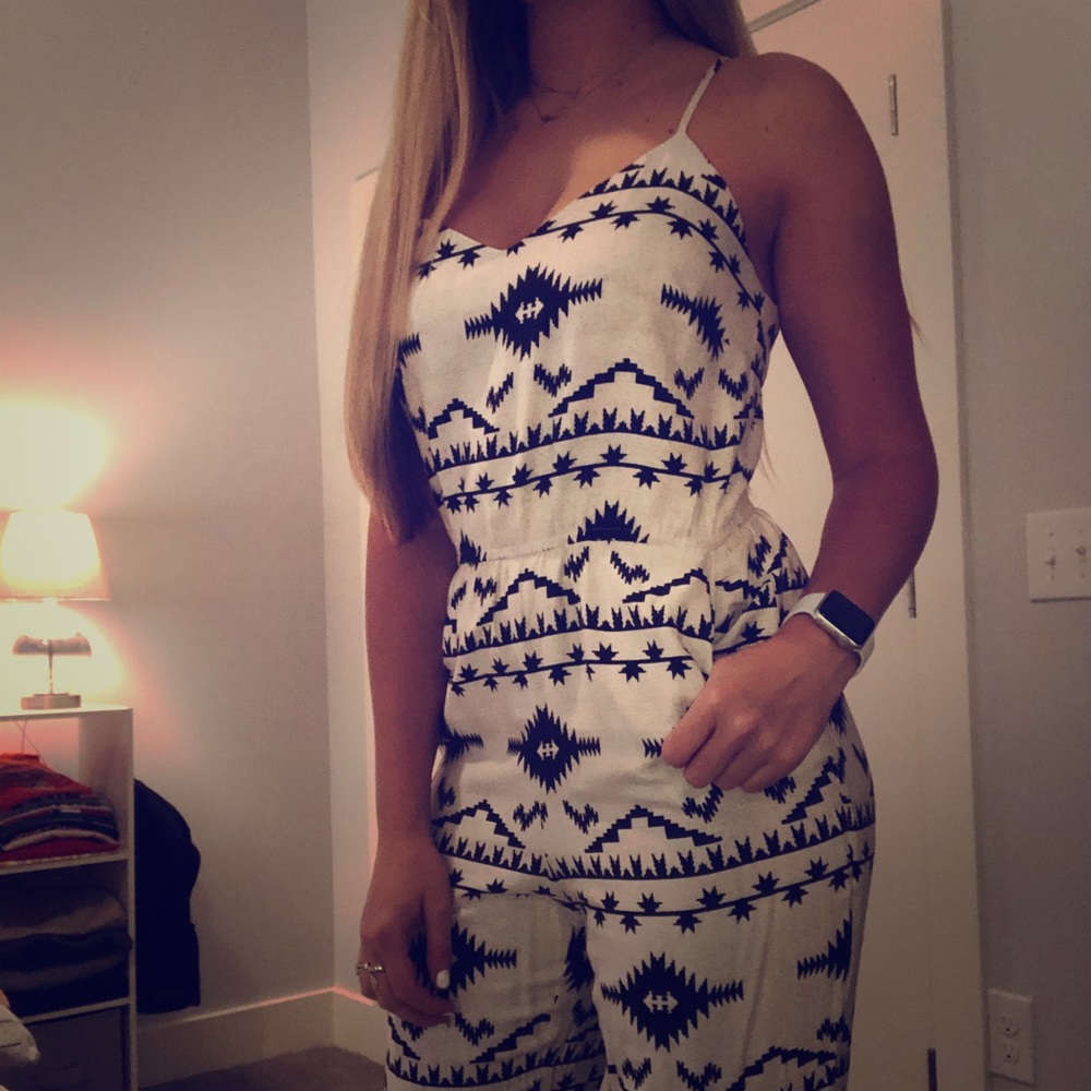 Saks Fifth Avenue Jumper